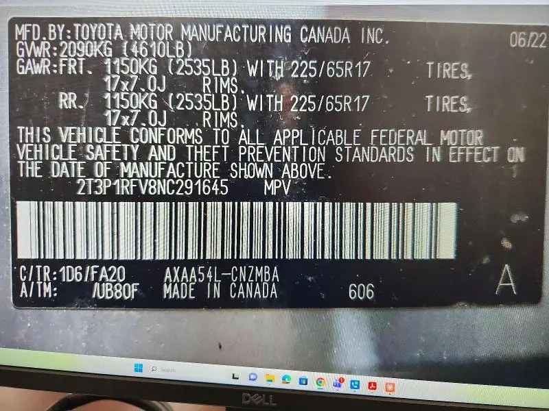 2022 TOYOTA RAV4 XLE  