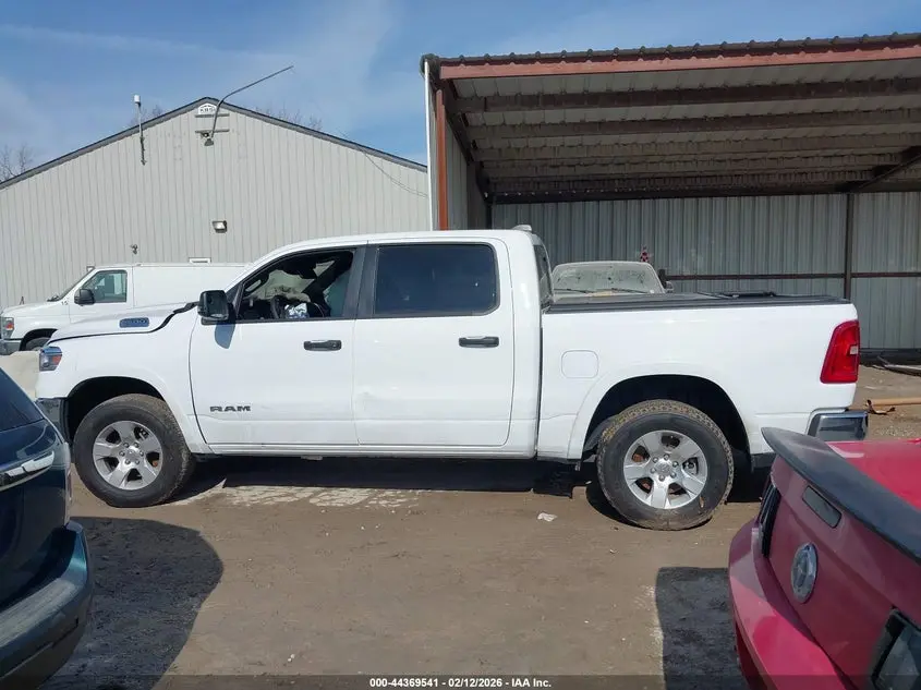2025 RAM 1500 BIG HORN  4X4 5'7 BOX