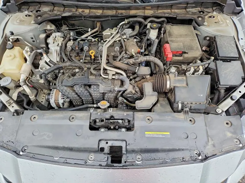 2021 NISSAN ALTIMA SR  