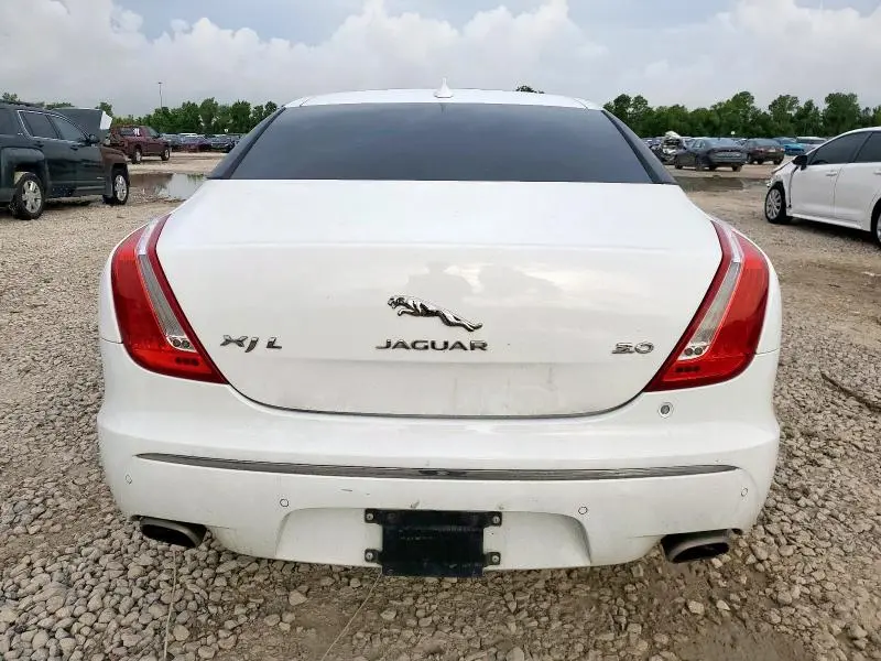 2015 JAGUAR XJL PORTFOLIO  