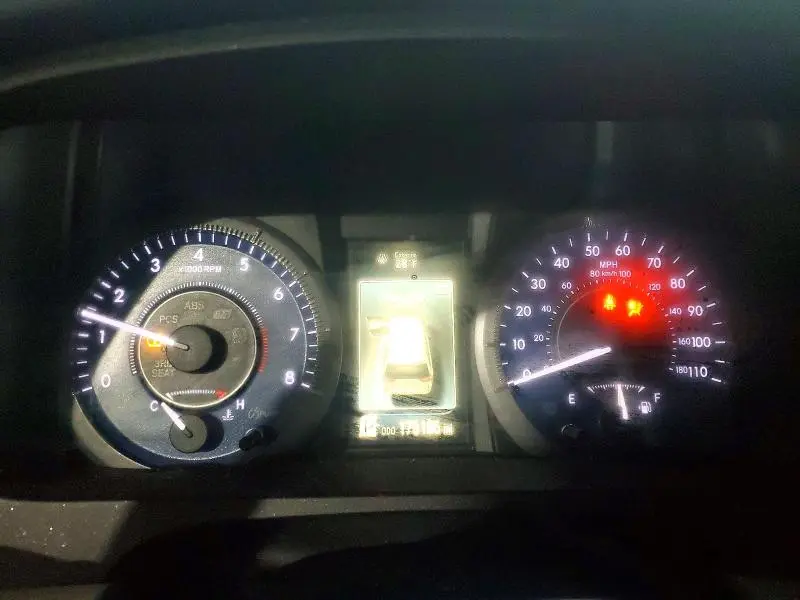 2015 TOYOTA SIENNA XLE  