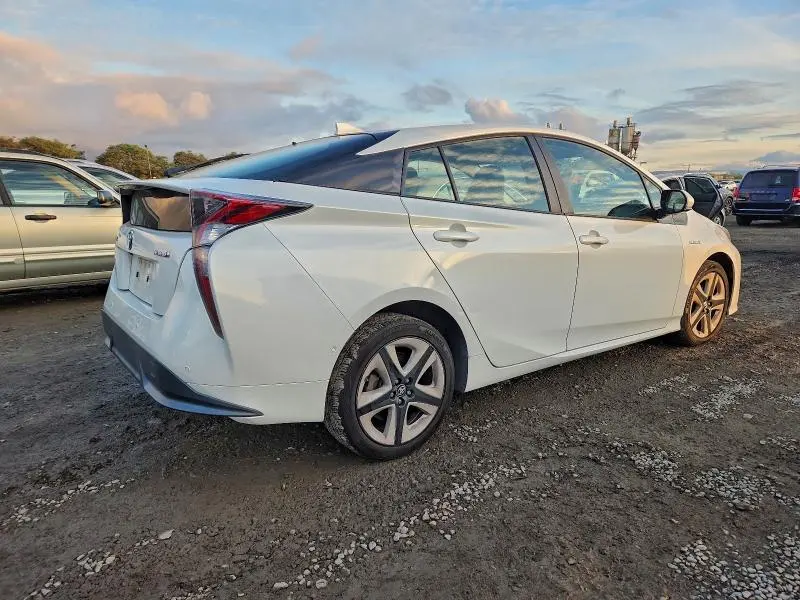 2018 TOYOTA PRIUS   