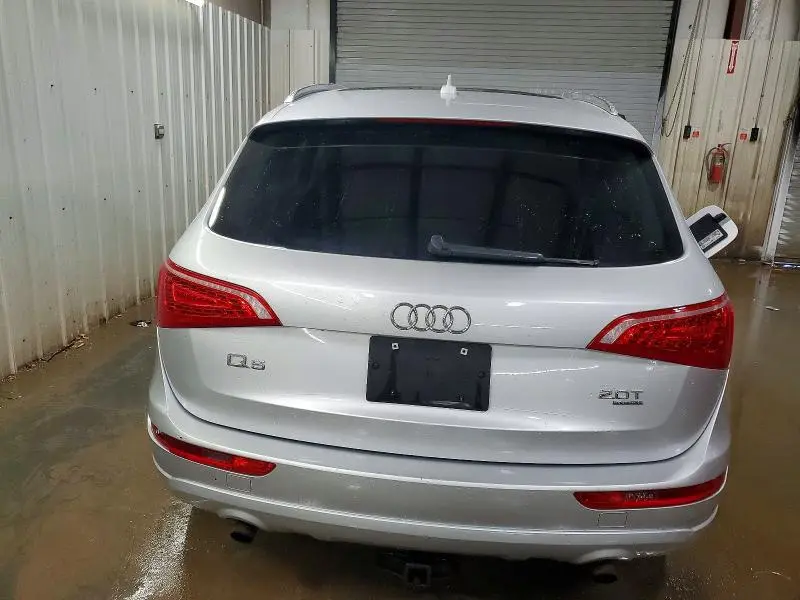 2011 AUDI Q5 PREMIUM  