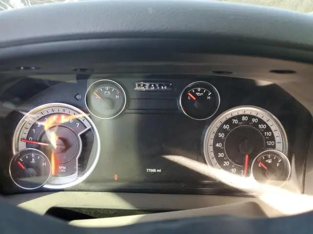 2019 RAM 1500 CLASSIC SLT  