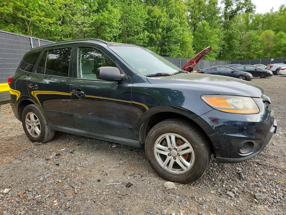 2010 HYUNDAI SANTA FE GLS  