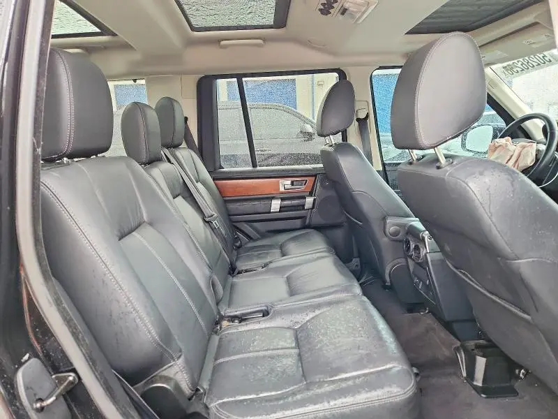 2016 LAND ROVER LR4 HSE LUXURY  