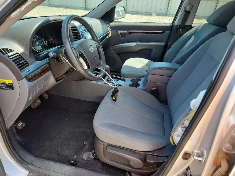 2012 HYUNDAI SANTA FE GLS  