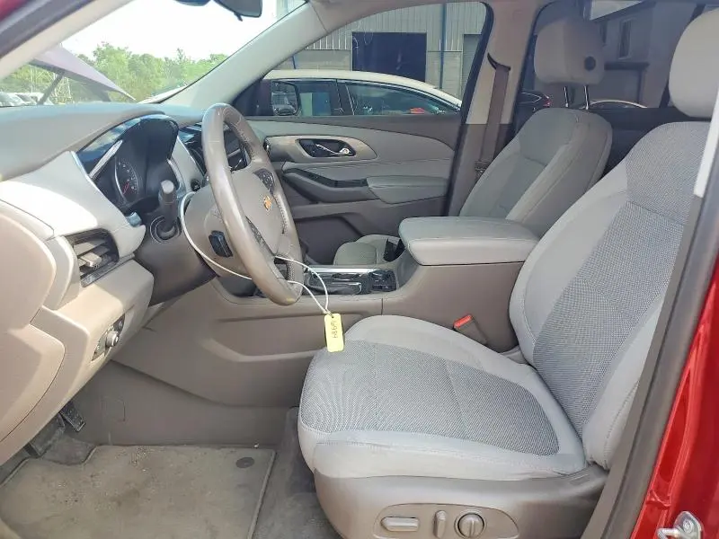 2021 CHEVROLET TRAVERSE LT  