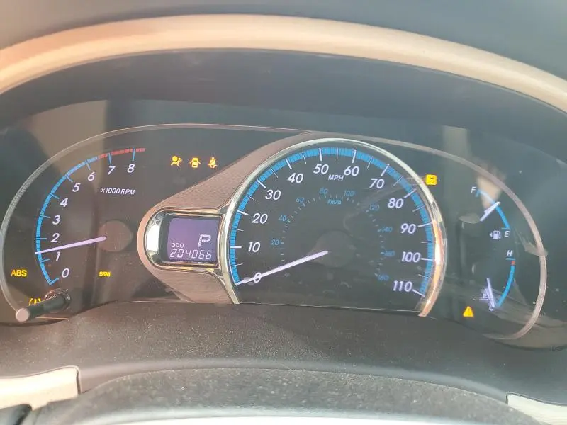 2013 TOYOTA SIENNA LIMITED 7-PASSENGER  