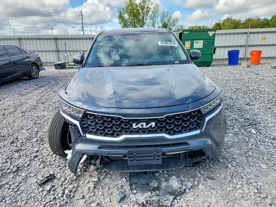 2022 KIA SORENTO LX  