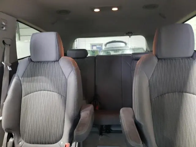 2013 CHEVROLET TRAVERSE LT  