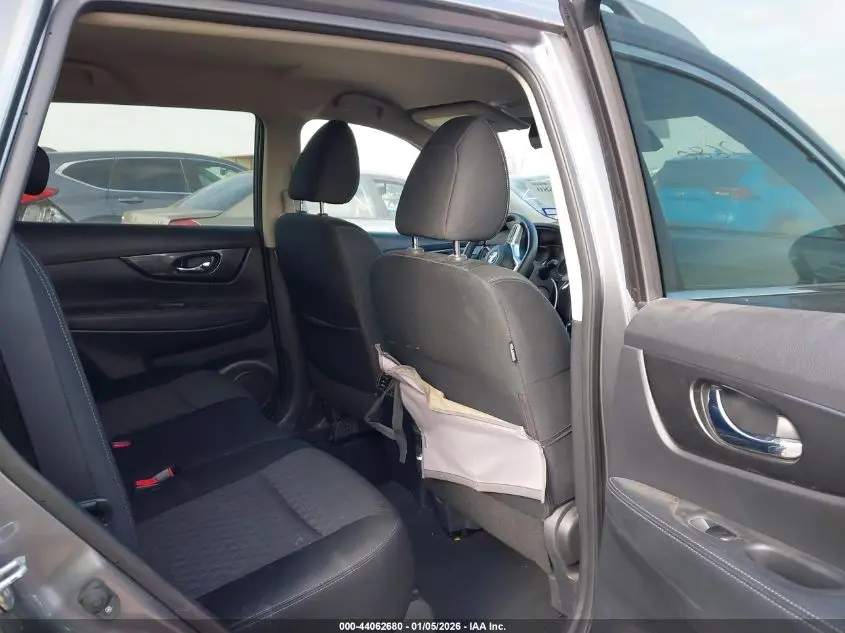 2019 NISSAN ROGUE SV