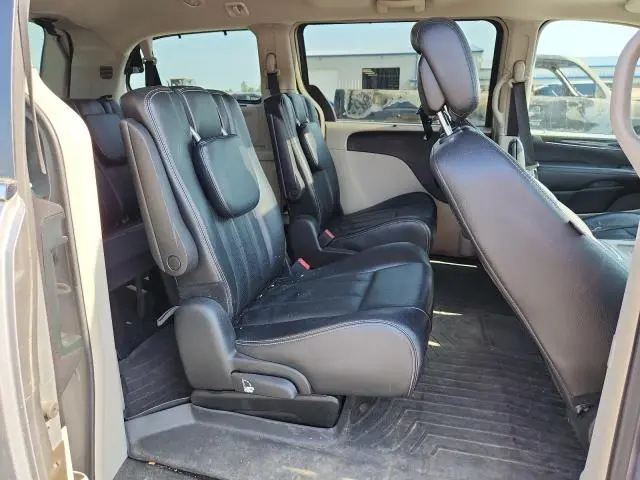 2013 CHRYSLER TOWN & COUNTRY TOURING L  