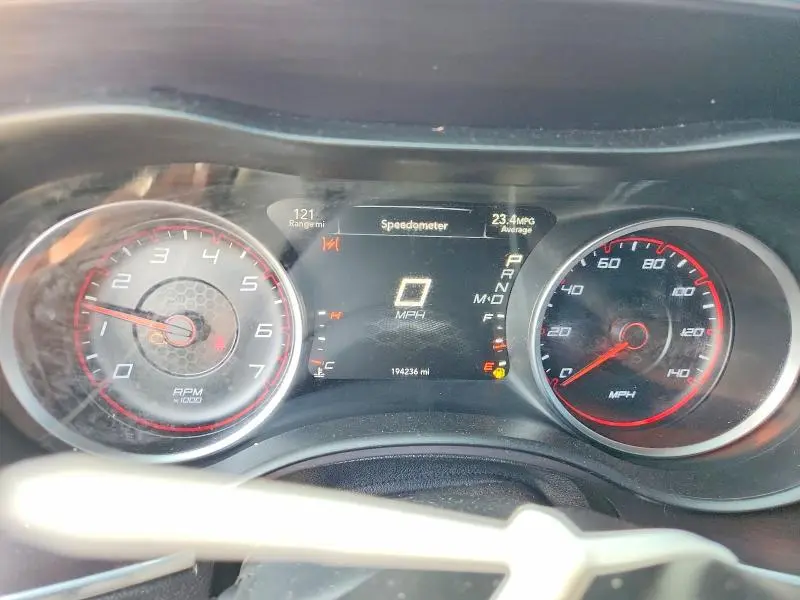 2015 DODGE CHARGER SE  