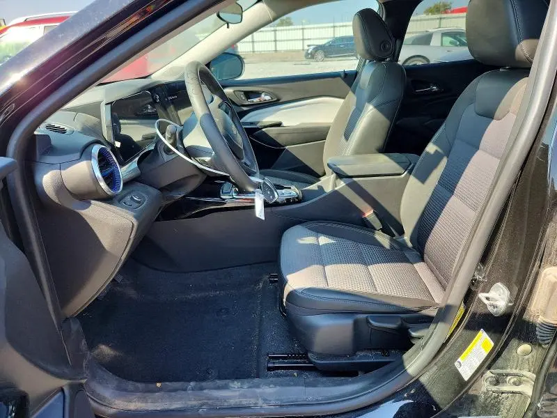 2025 CHEVROLET TRAX 1LT  