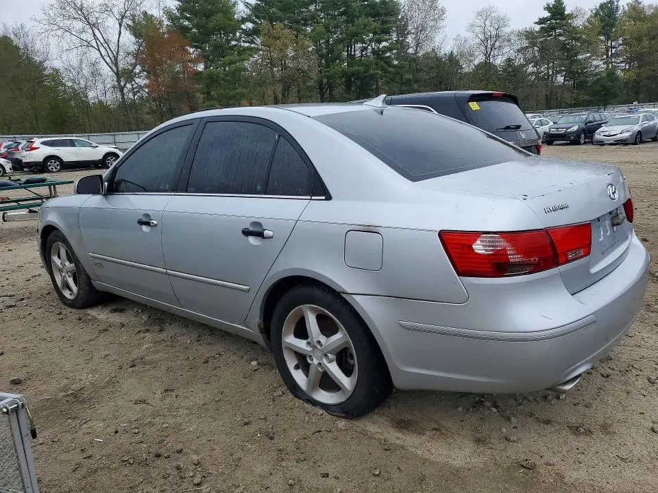 2010 HYUNDAI SONATA SE V6  