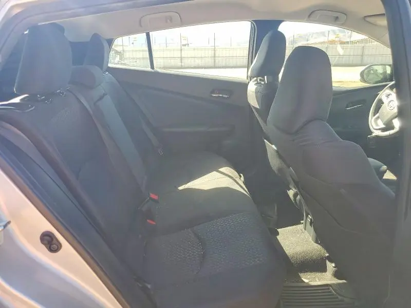 2016 TOYOTA PRIUS TWO  