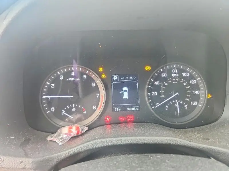 2017 HYUNDAI TUCSON SE  