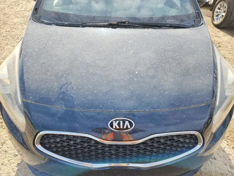 2015 KIA RONDO   