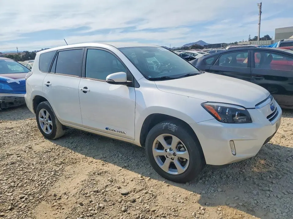 2012 TOYOTA RAV4 EV BASE  