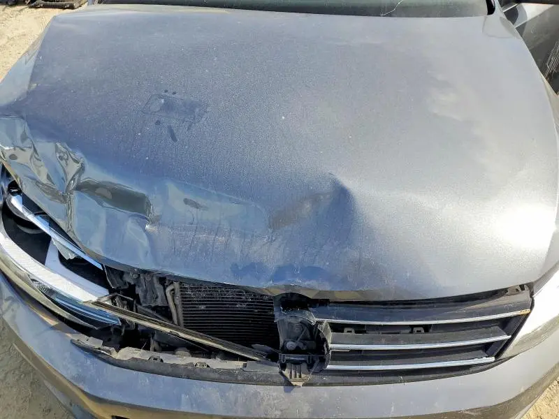 2016 VOLKSWAGEN JETTA SEL  