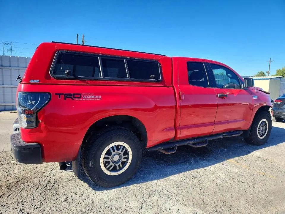 2011 TOYOTA TUNDRA DOUBLE CAB SR5  
