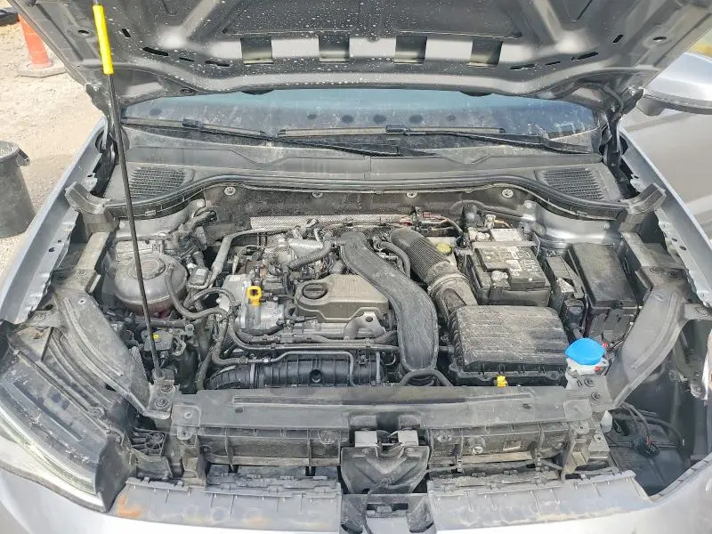 2025 VOLKSWAGEN TAOS SE  