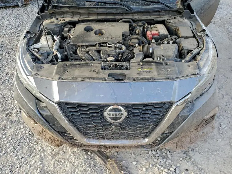 2020 NISSAN ALTIMA SR  