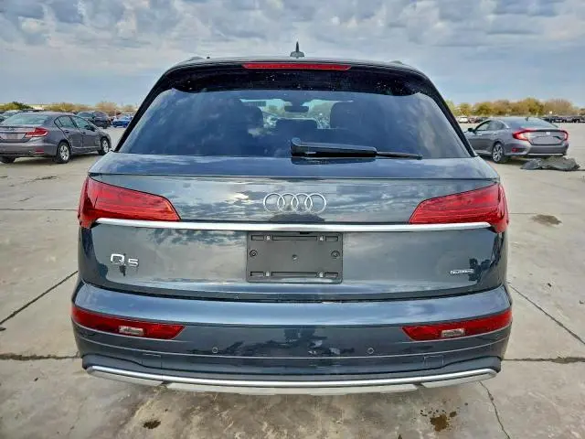 2021 AUDI Q5 PREMIUM  