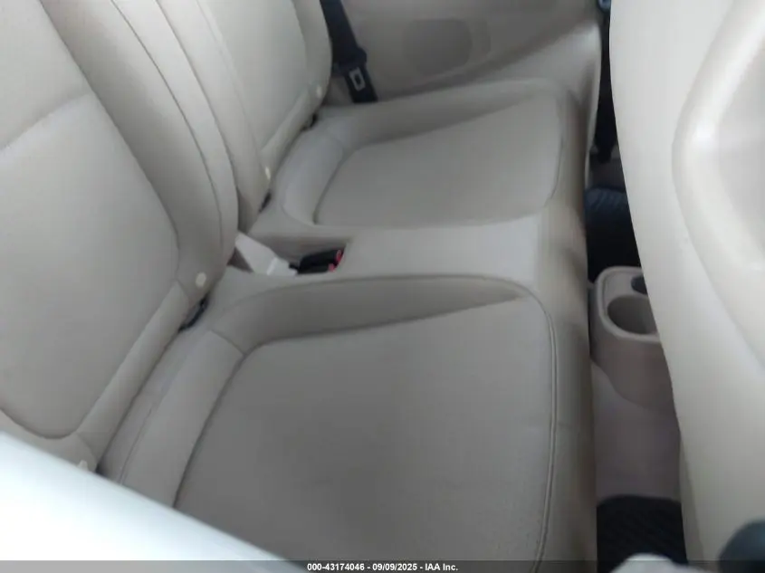 2015 VOLKSWAGEN BEETLE 1.8T