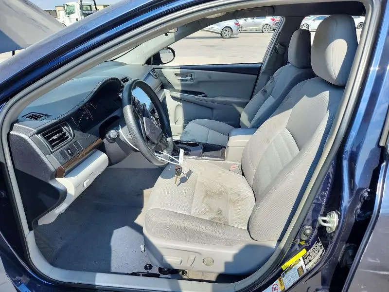 2015 TOYOTA CAMRY LE  