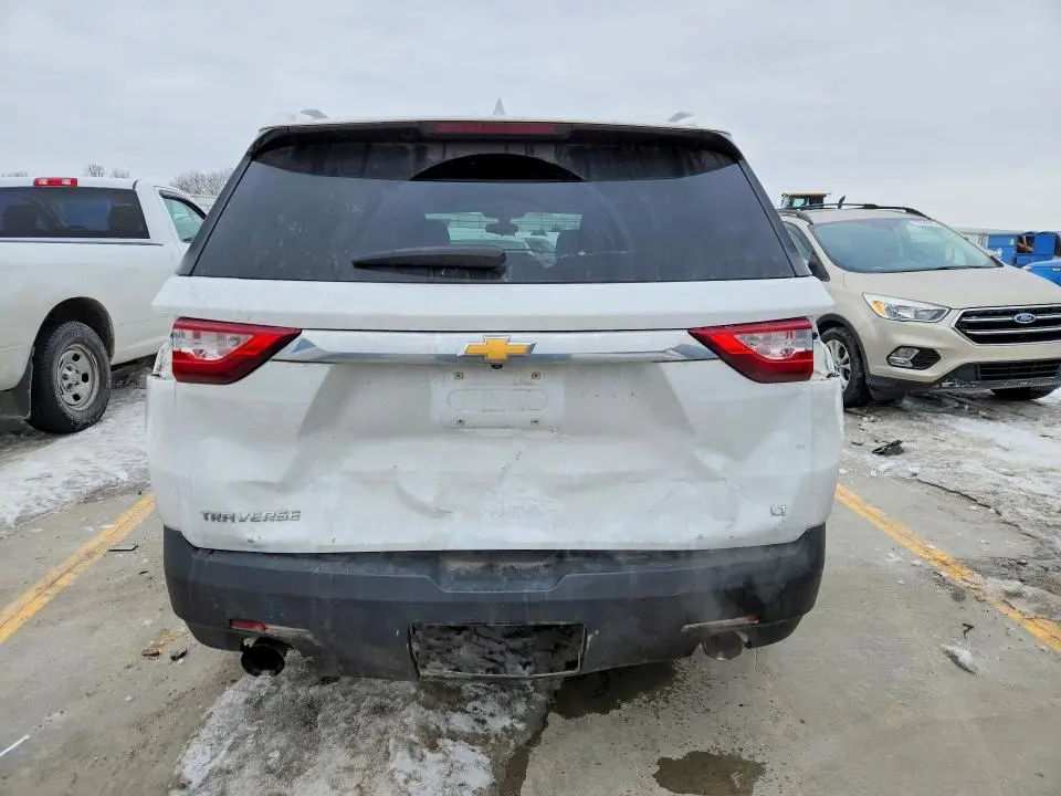 2018 CHEVROLET TRAVERSE LT  