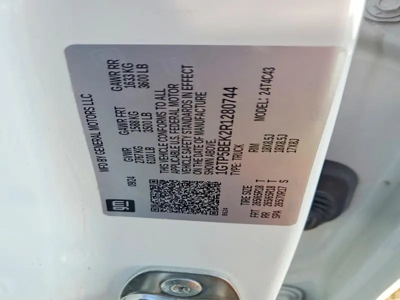 2024 GMC CANYON ELEVATION  