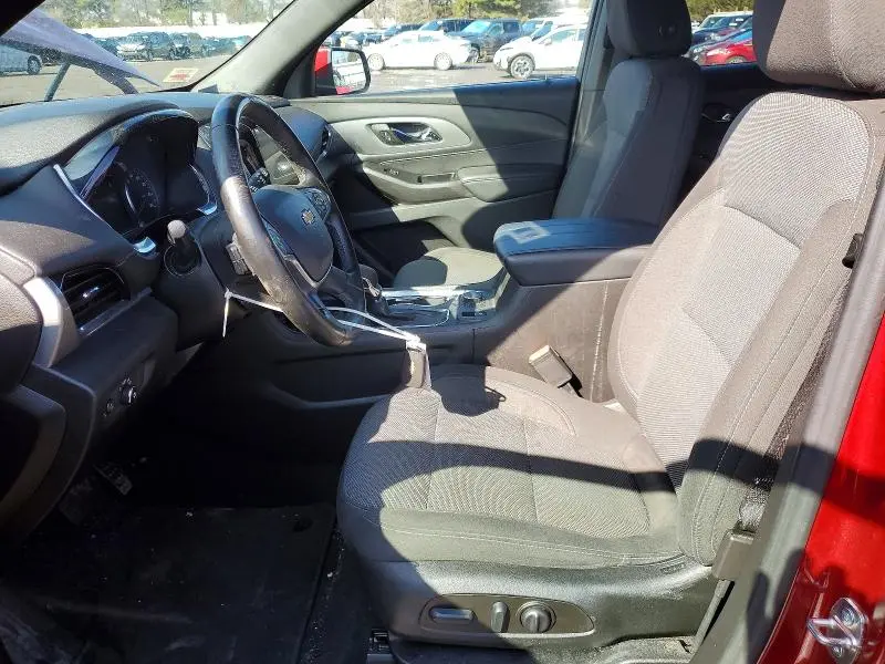 2023 CHEVROLET TRAVERSE LT  