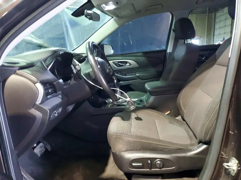2018 CHEVROLET TRAVERSE LT  