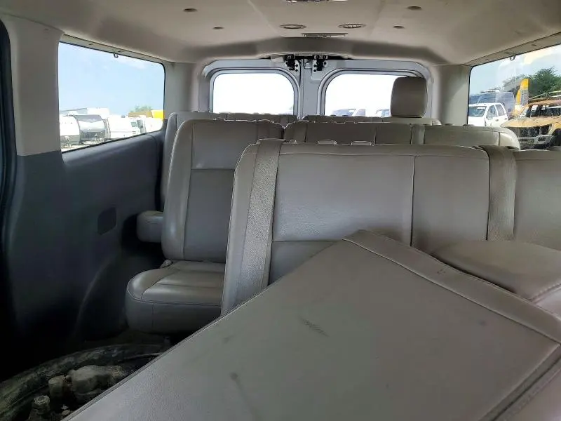 2014 NISSAN NV 3500 HD S  