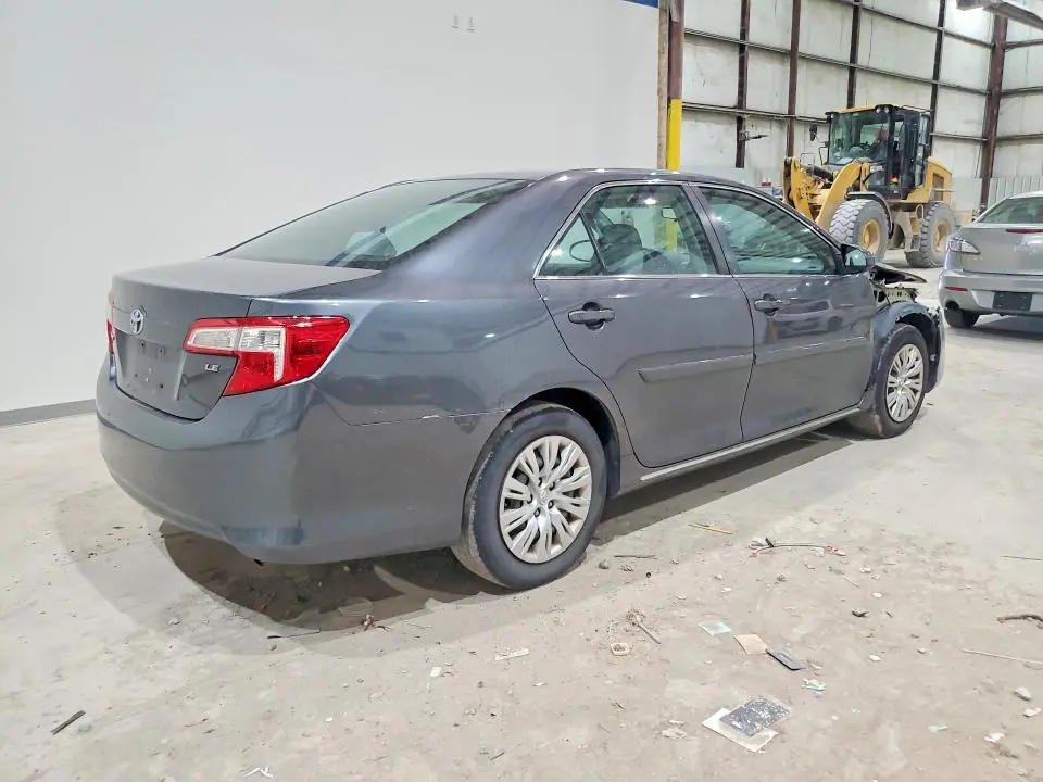 2012 TOYOTA CAMRY LE  