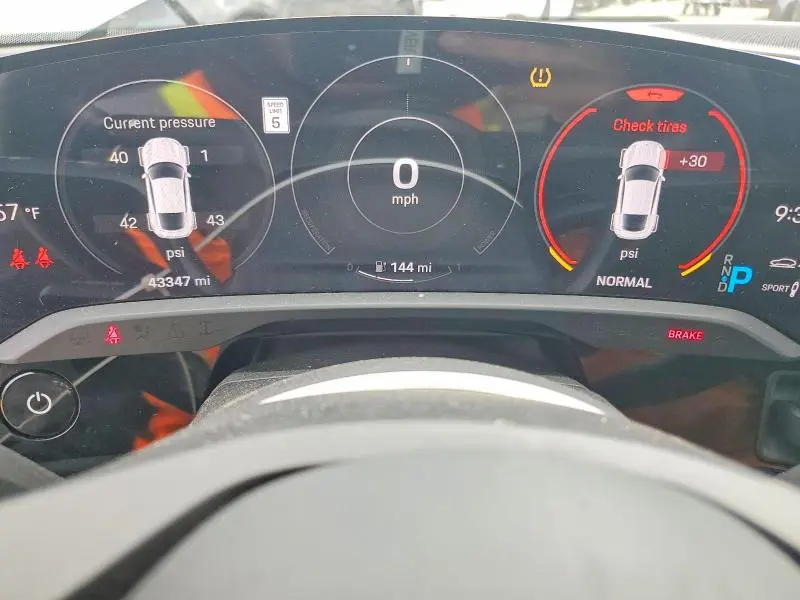 2020 PORSCHE TAYCAN TURBO  