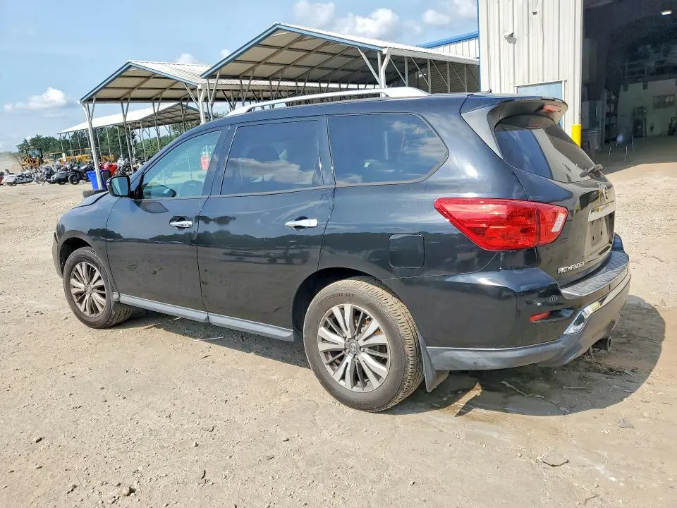 2017 NISSAN PATHFINDER SV  