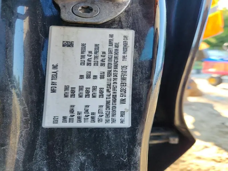 2021 TESLA MODEL 3   