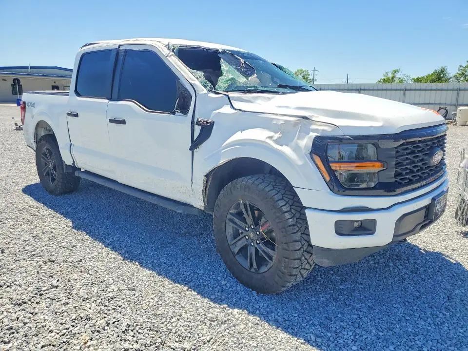 2025 FORD F150 STX  