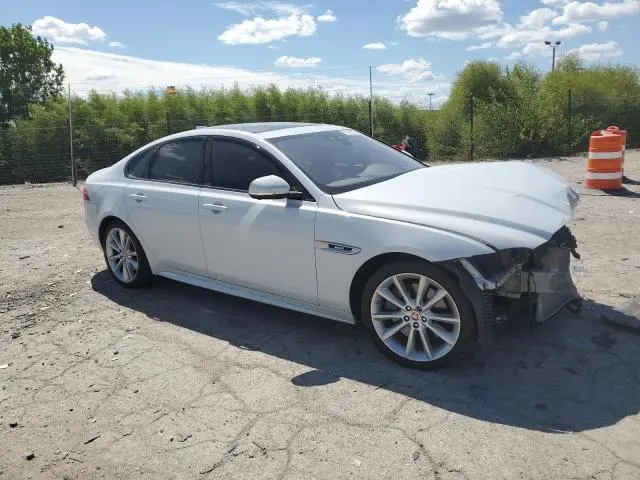 2016 JAGUAR XF R - SPORT  