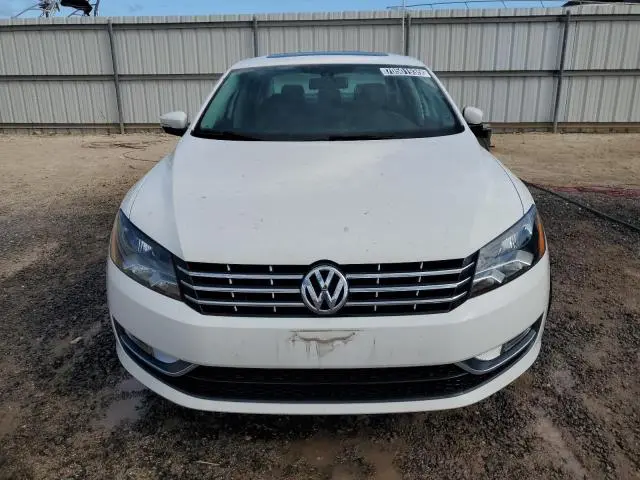 2013 VOLKSWAGEN PASSAT SEL
