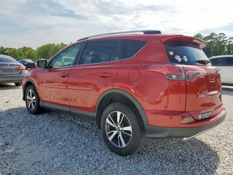 2017 TOYOTA RAV4 XLE  