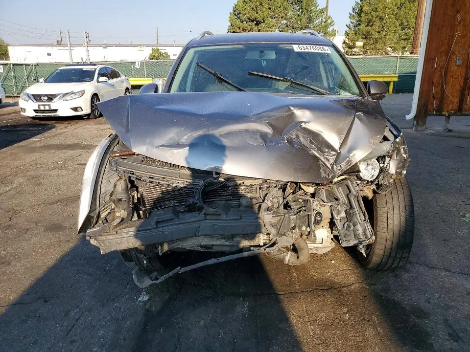 2012 VOLKSWAGEN TIGUAN S  