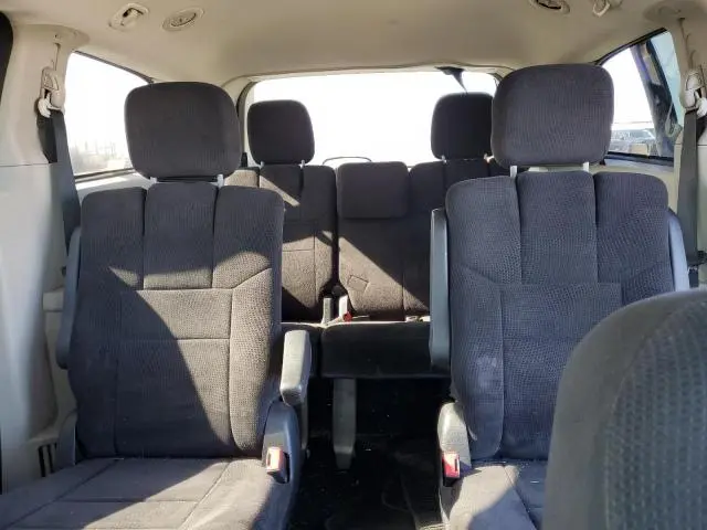2013 DODGE GRAND CARAVAN SE  