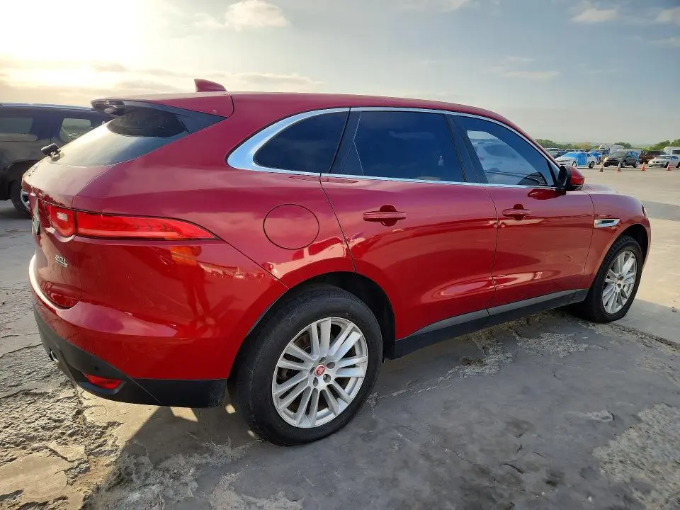 2019 JAGUAR F-PACE   