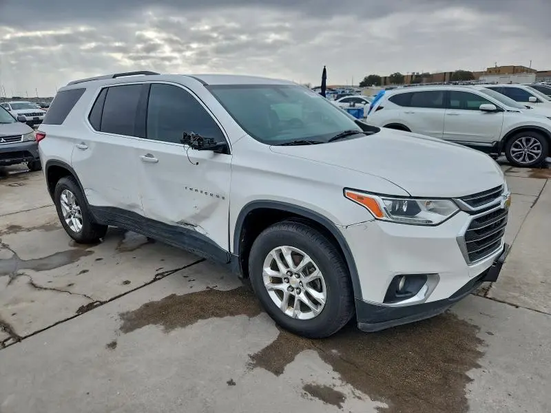 2018 CHEVROLET TRAVERSE LT  