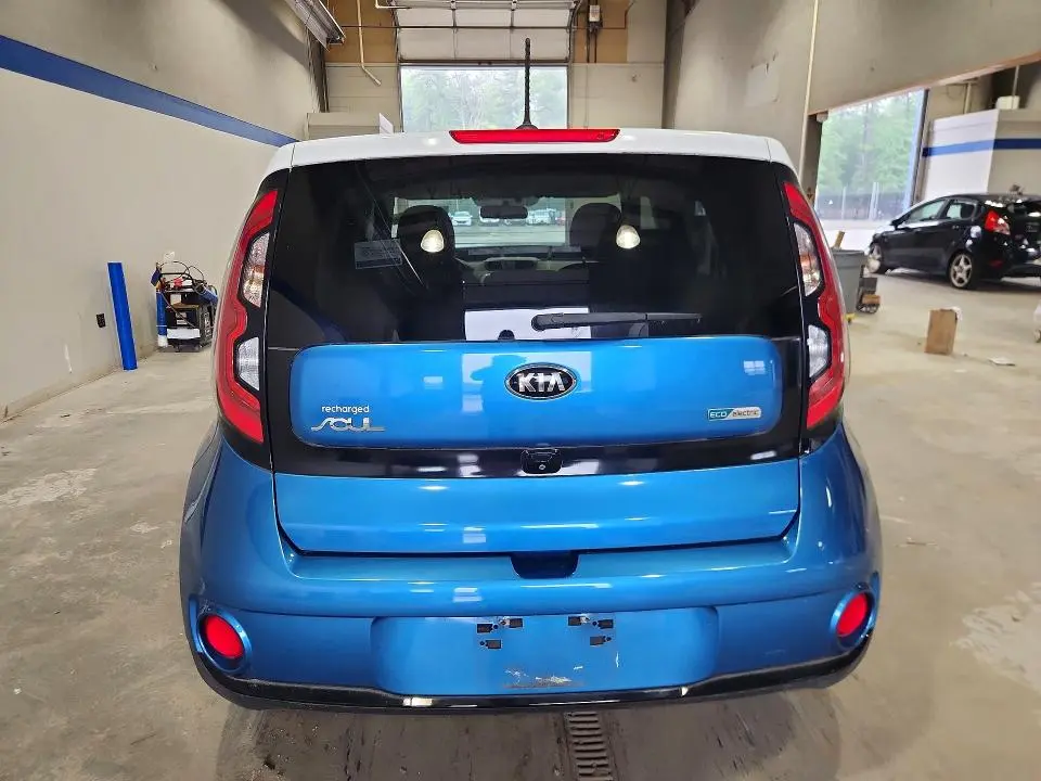2016 KIA SOUL EV BASE  