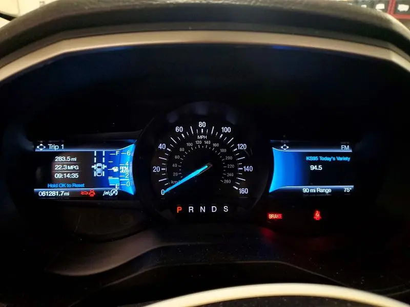 2021 FORD EDGE SE  